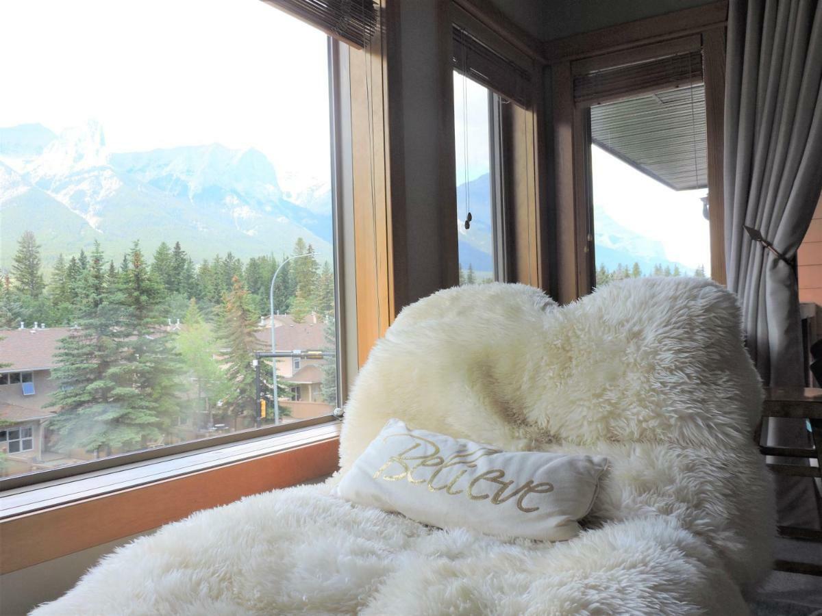 Fenwick Vacation Rental Open Hot Tub Glorious Mountain 2 Bedroom Canmore Exterior photo